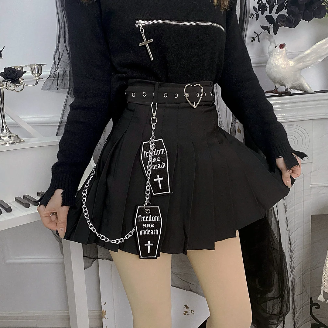Black Gothic Chain Pleated Skirt SP16488