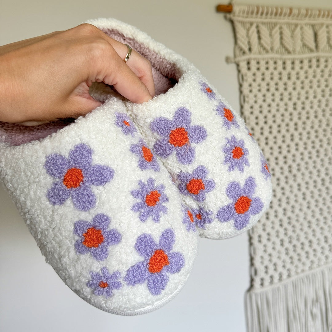 nordic_peace_purple_flowers_slippers