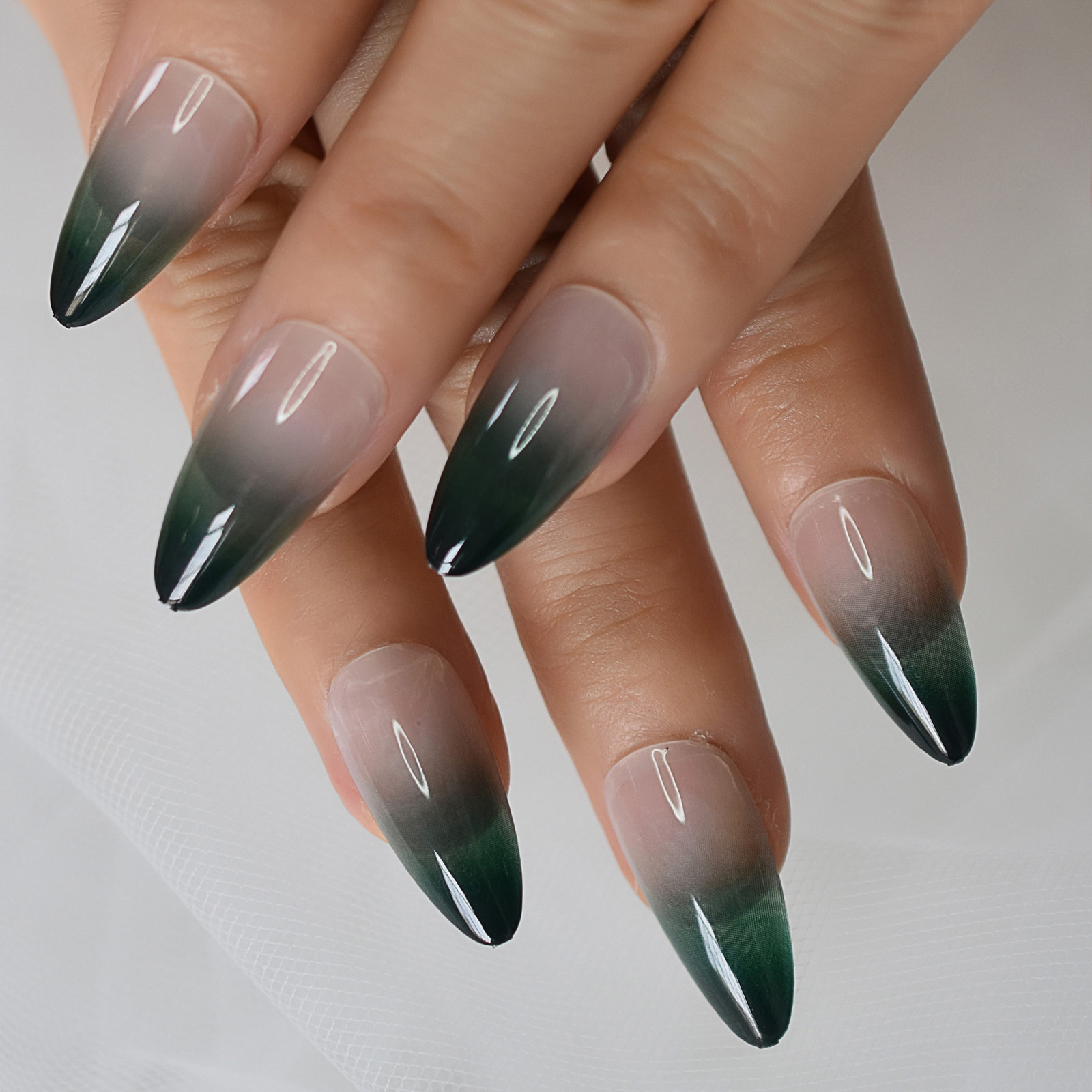 Churchf Ombre Nails Women Nails Fake Metallic Medium Stiletto Nude Pink ...