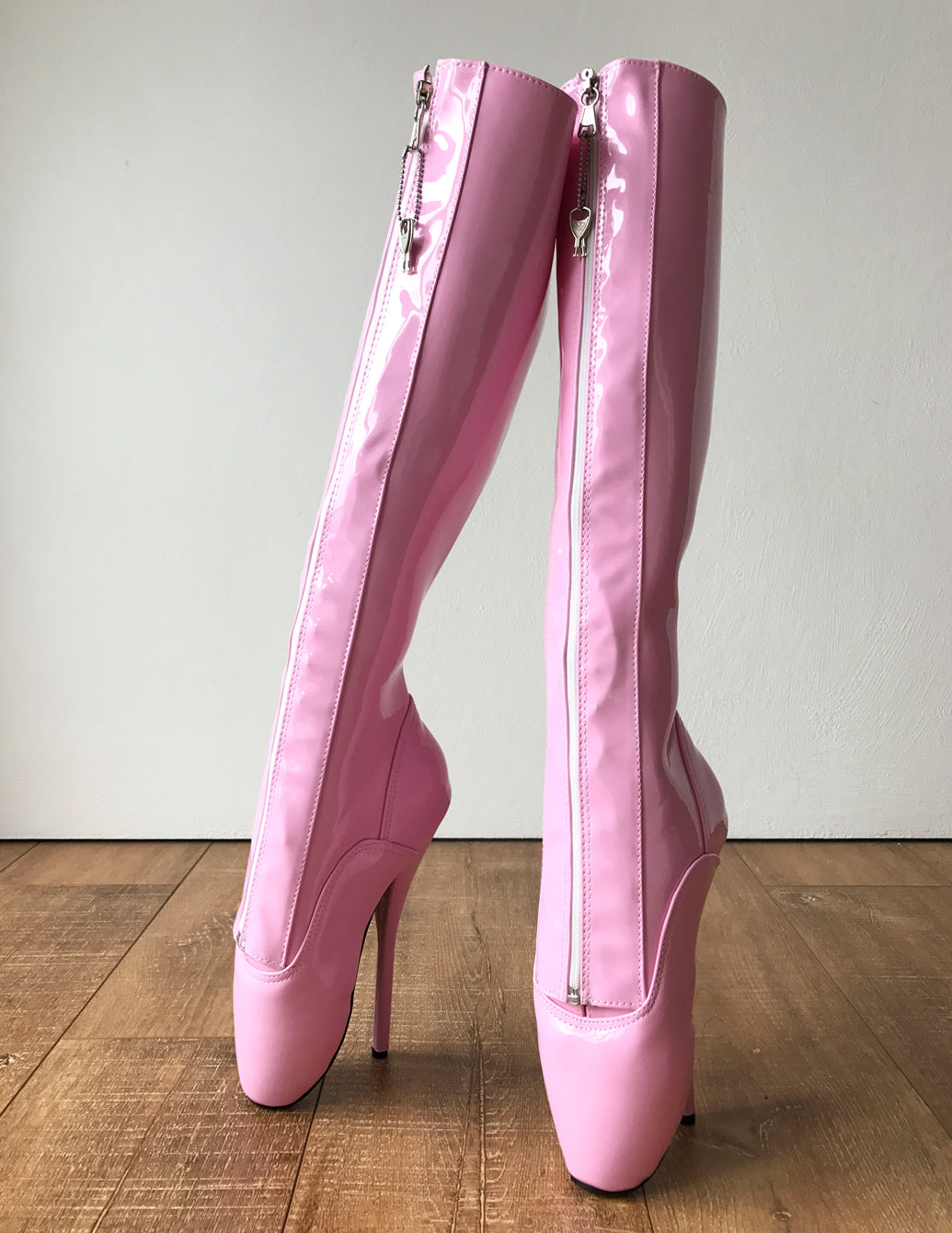 TAAFO Secret II Ballet Pointe Boots Fetish Pinup Ballet Lockable Zipper Light Pink