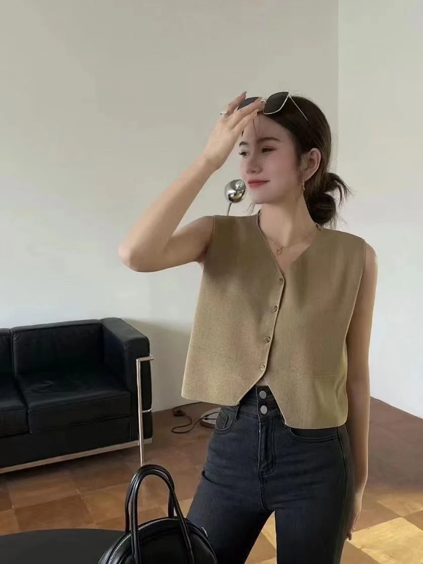 Uveng Uveng Korean Version Of Simple Solid Color Wear Knitted Vest Women 2023 New Retro Small V-Neck Vest