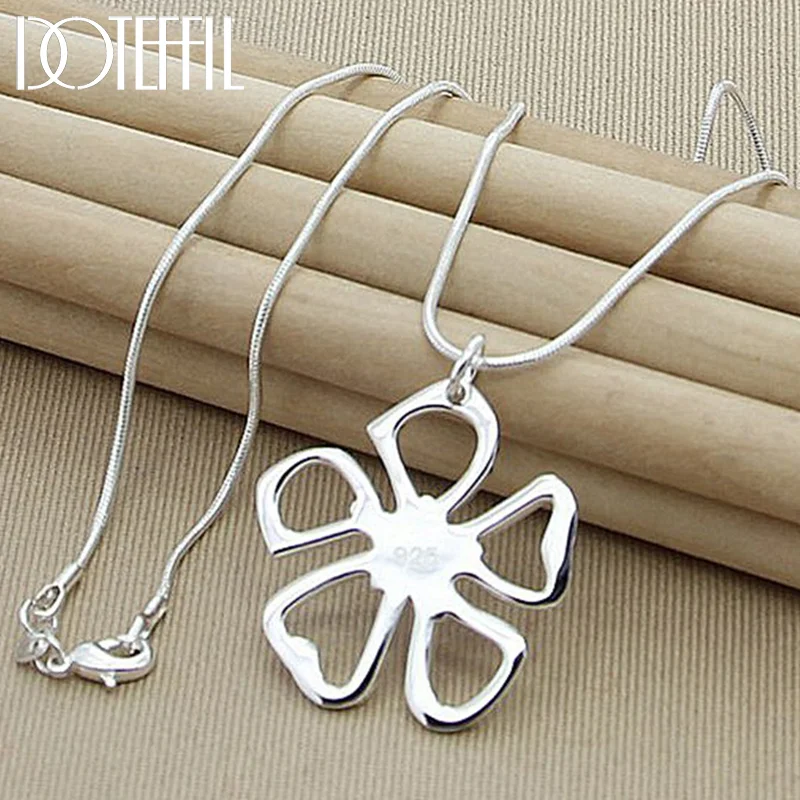 DOTEFFIL 925 Sterling Silver 18 Inch Snake Chain Flower Pendant Necklace For Woman Jewelry