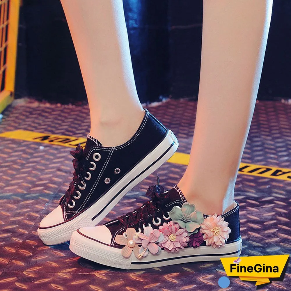 3D Blossom Decor Casual Canvas Shoes