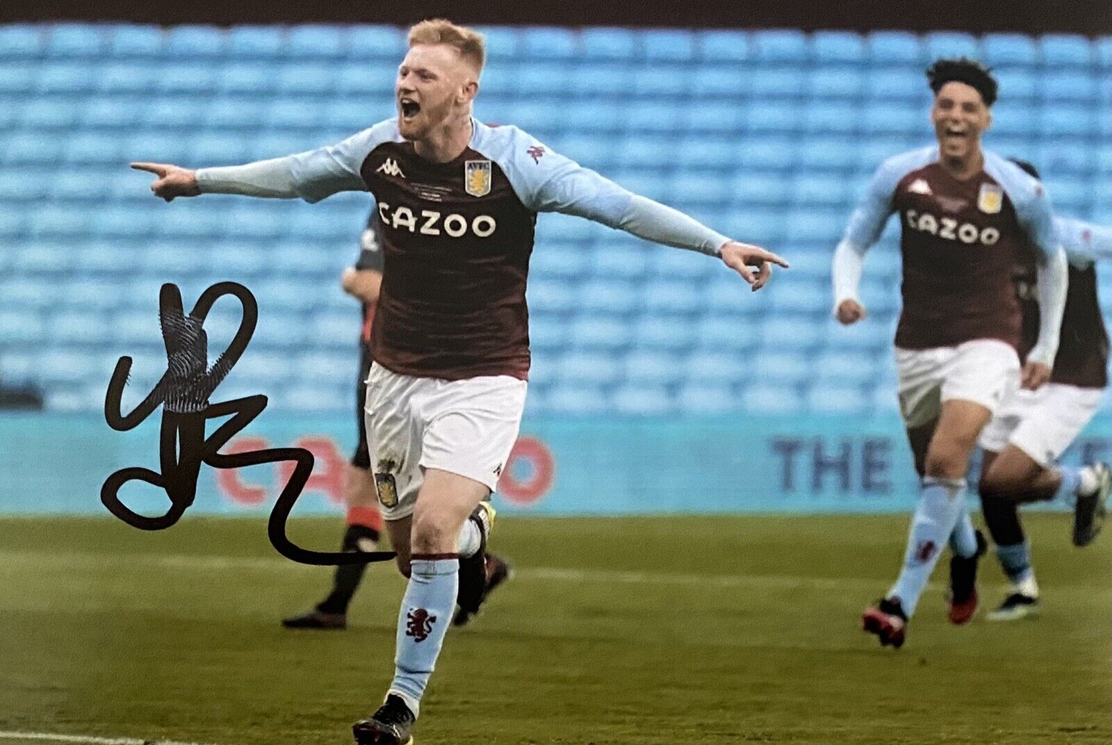 Brad Young Genuine Hand Signed Aston Villa 6X4 Photo Poster painting 2