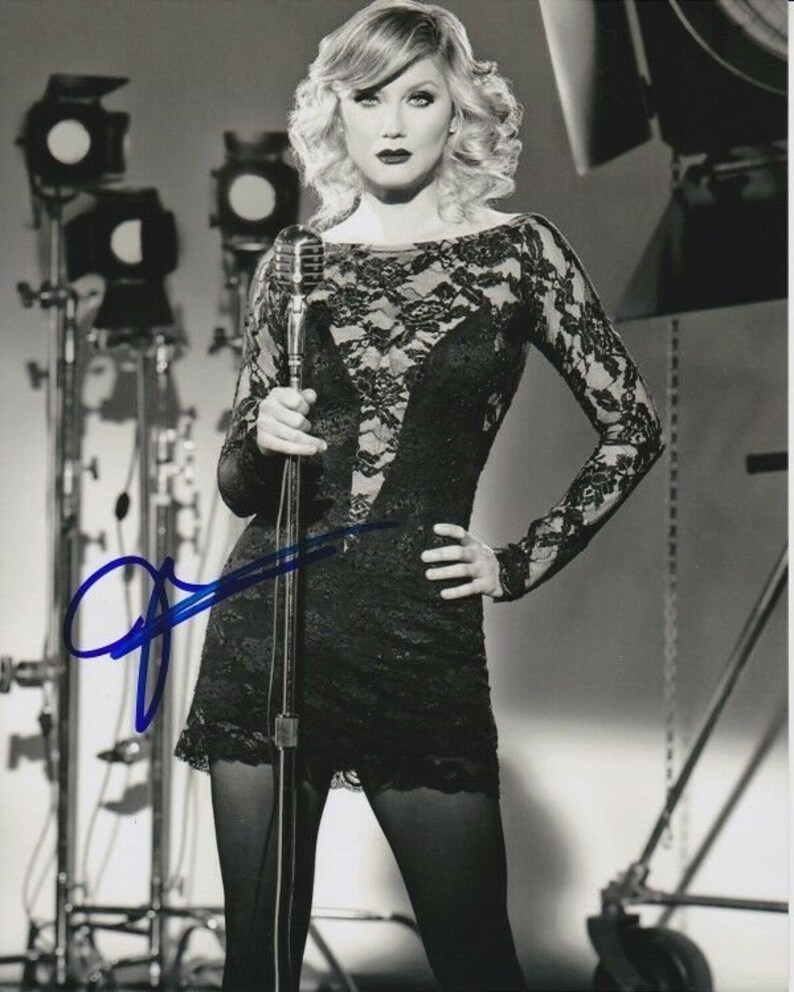 Jennifer nettles signed autographed chicago roxie hart Photo Poster painting