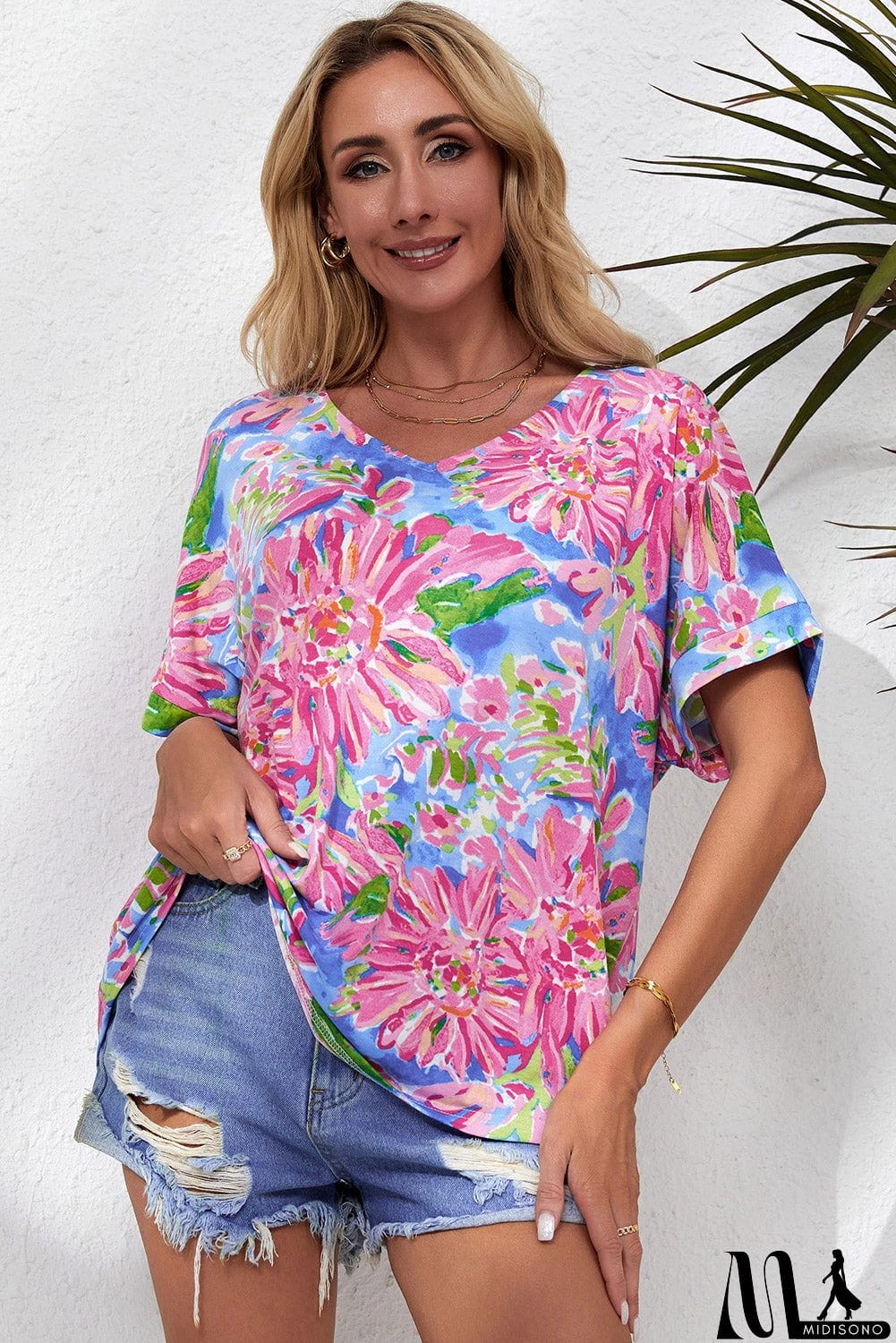 MidiSono - Pink Floral Print V Neck T Shirt