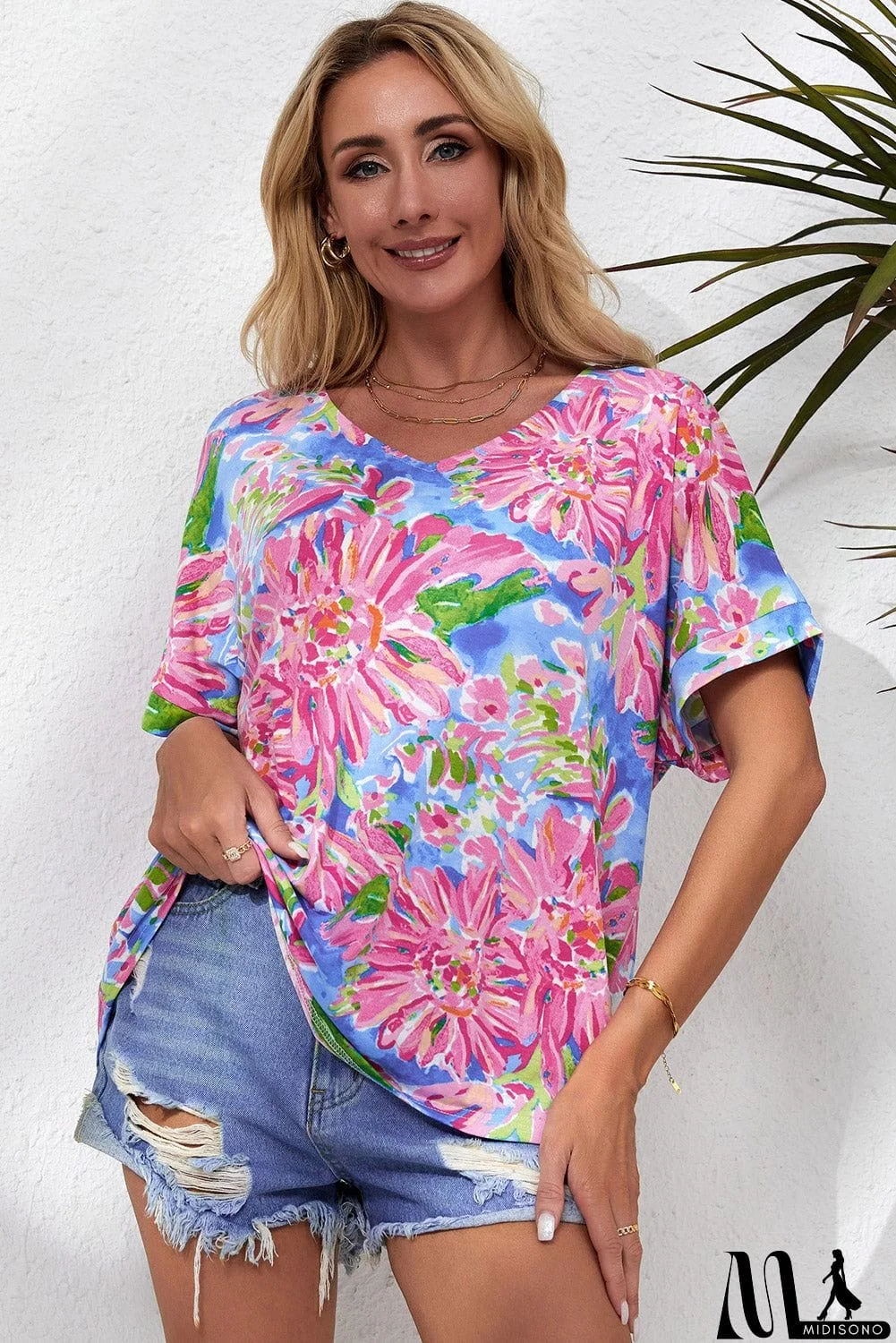 MidiSono - Pink Floral Print V Neck T Shirt