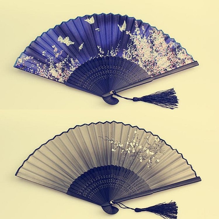 Traditional Oriental Sakura Print Folding Fans SP179097