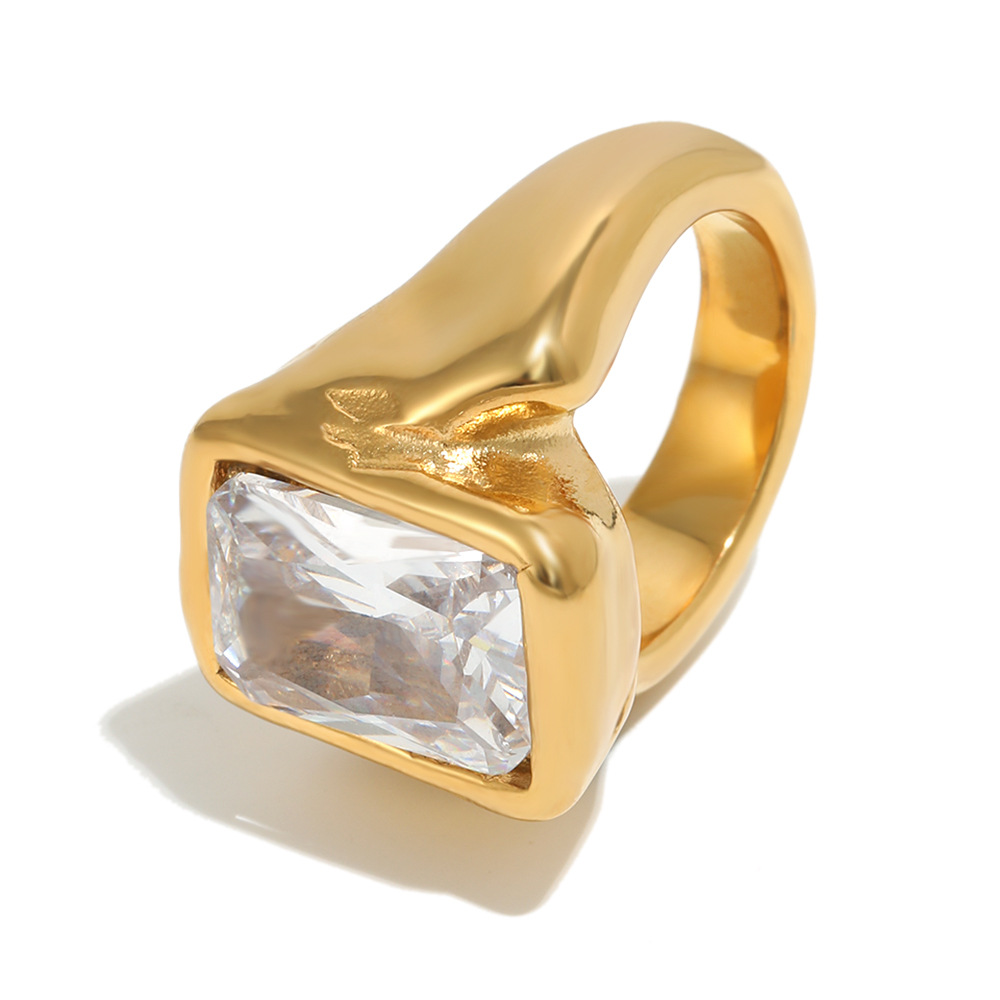 Hot-selling stylish and simple stainless steel ring with 18K gold plating and deep textured square diamonds for women