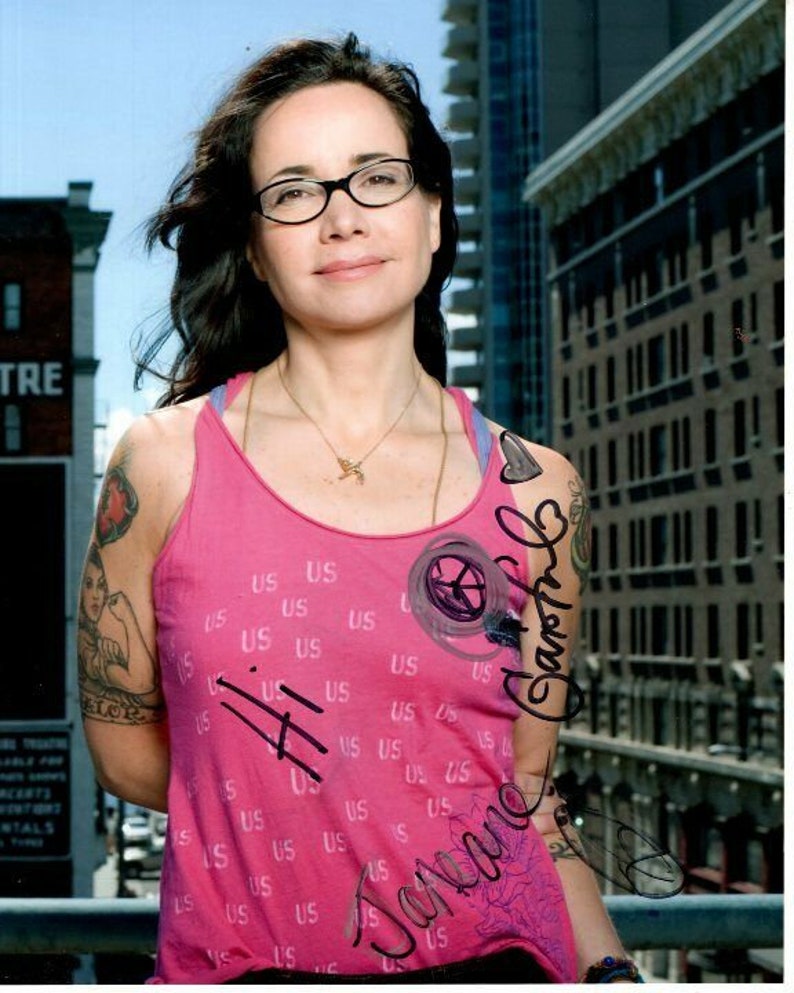 Janeane garofalo signed autographed nyc Photo Poster painting