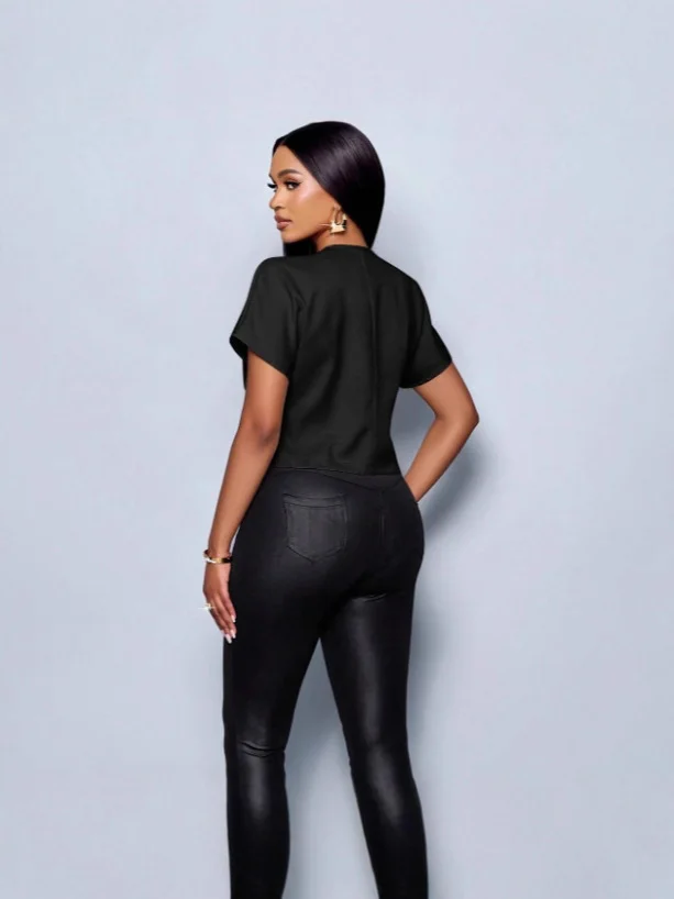 Nigikala Nigikala Solid Color V-Neck Metal Button Asymmetrical Sleeve Shirt