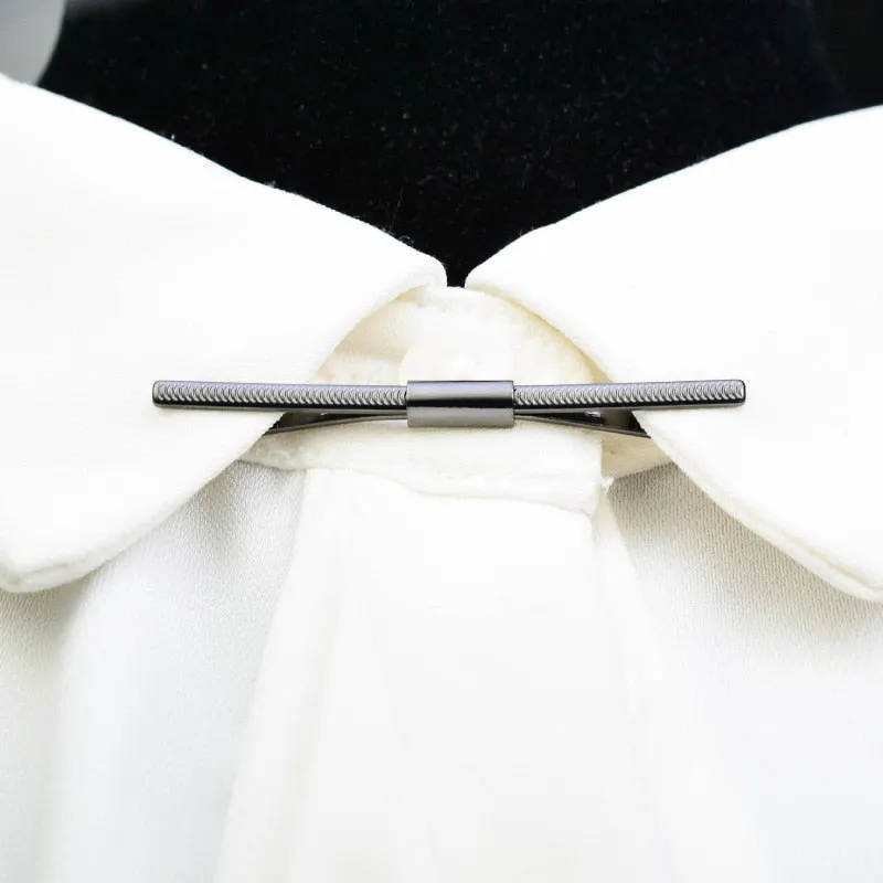 2019 Shirt Collar Clips Men's Party Women's Exposure-proof Simple Brooch Clip for Fixed Clothes Classic Top Grade Unisex Gifts