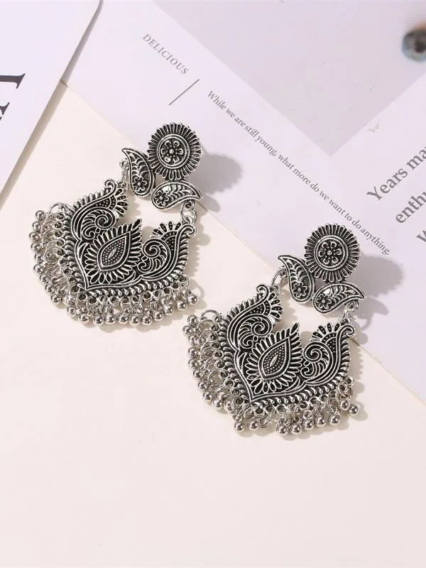 Retro Palace Style Exaggerated Carved Earrings