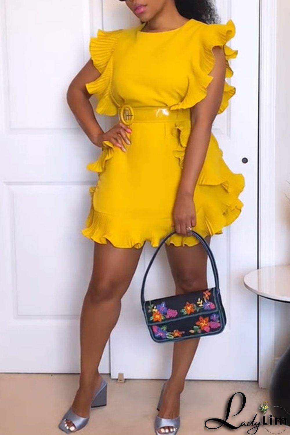 Yellow Casual Solid Patchwork Flounce O Neck One Step Skirt Dresses