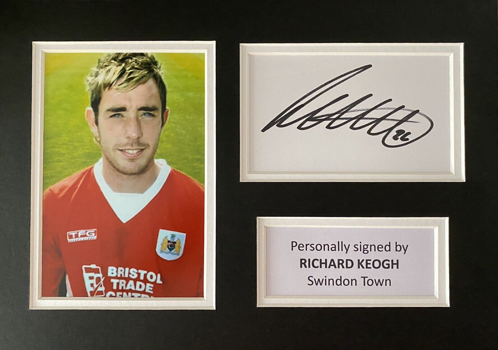 Richard Keogh Hand Signed White Card In A4 Swindon Town Mount Display