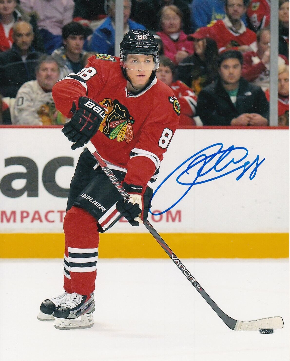 PATRICK KANE SIGNED AUTOGRAPH 8X10 Photo Poster painting CHICAGO BLACKHAWKS