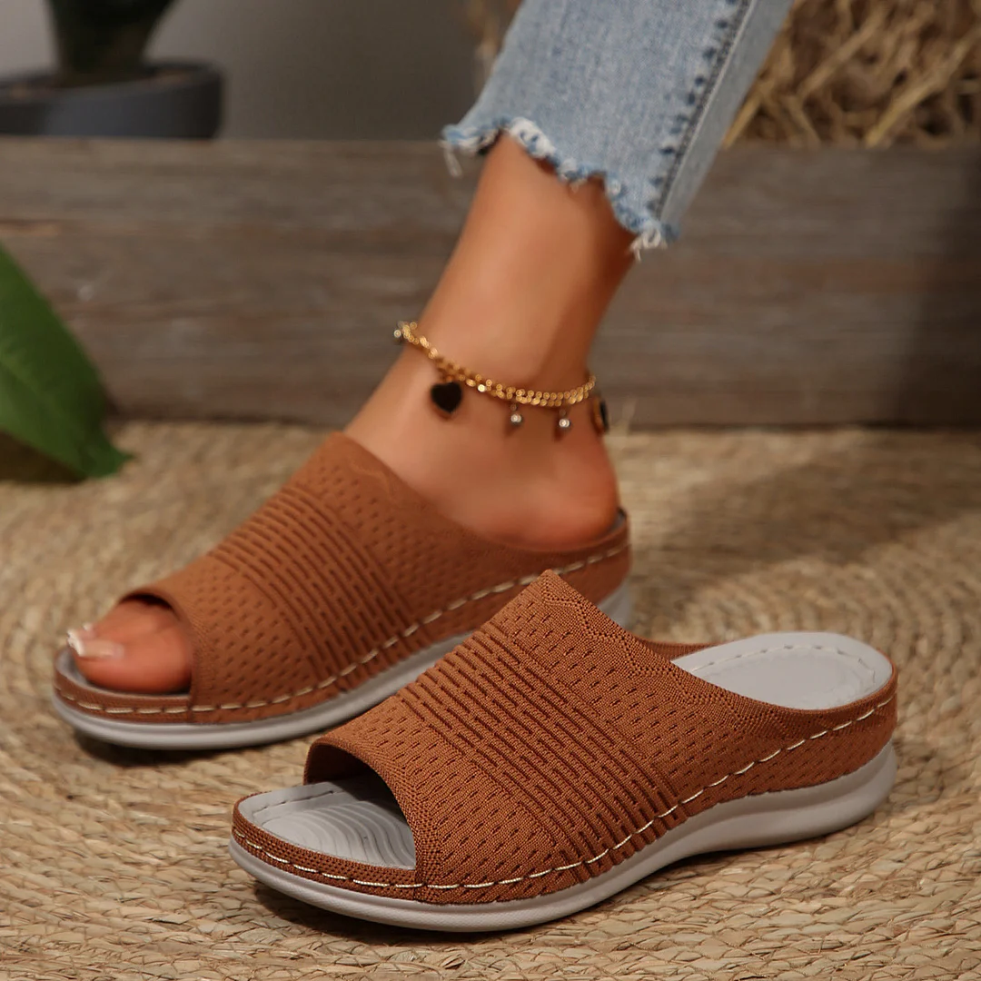 Yyvonne New Slope And Casual Round Head Composite Flying Woven Cool Slippers Type Sandals Women Spring