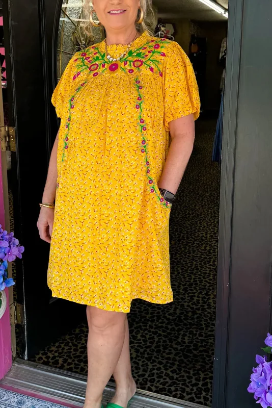 Yellow Sunny Daisy Dress