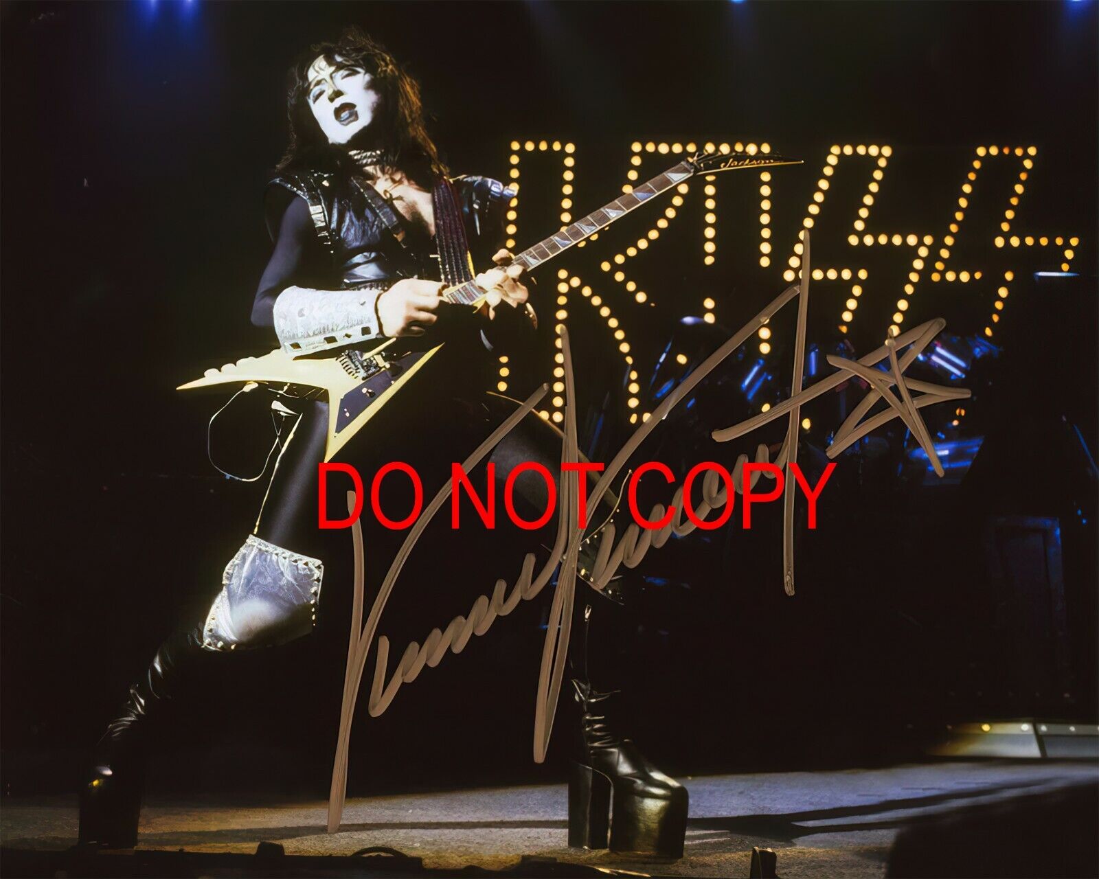 Vinnie Vincent - Autographed Signed 8 x10 Photo Poster painting (Ankh Warror - KISS) Reprint