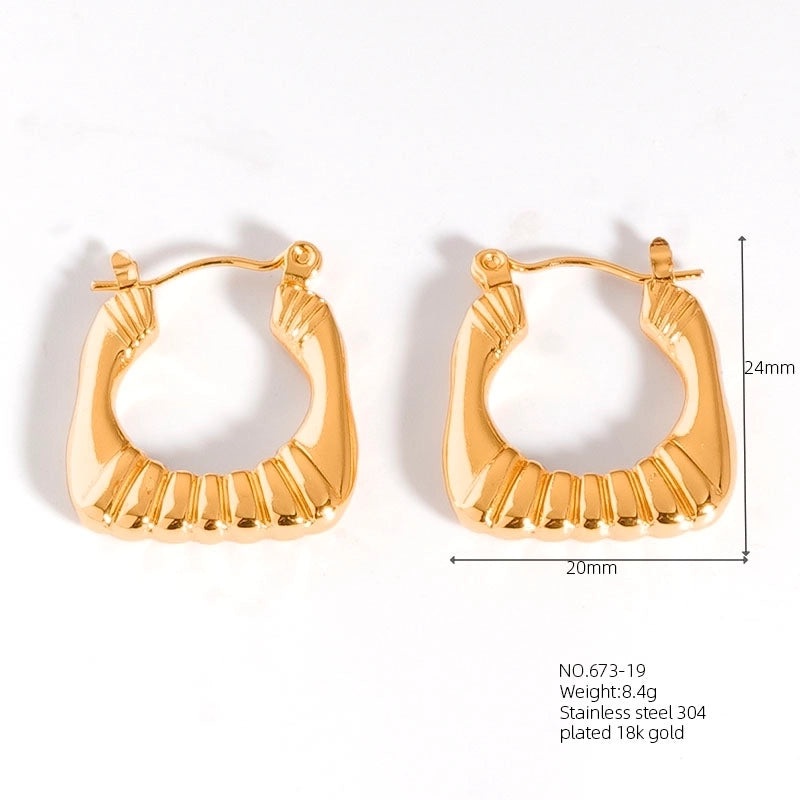 1 Pair Casual Modern Style Classic Style U Shape Geometric 304 Stainless Steel Titanium Steel 18K Gold Plated Earrings