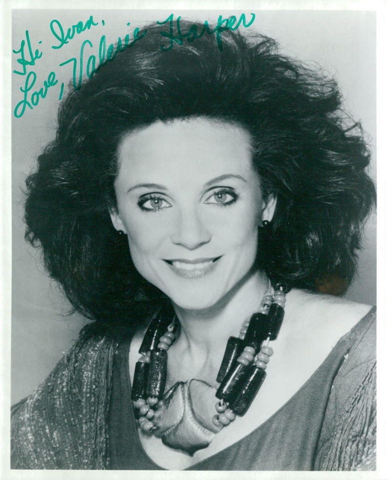 Valerie Harper (Vintage, Inscribed) signed Photo Poster painting COA