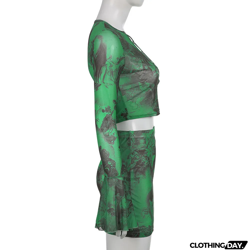 Women Chiffon Print Bell Bottom Sleeve Cutout Top and Bodycon Skirt Two-Piece Set