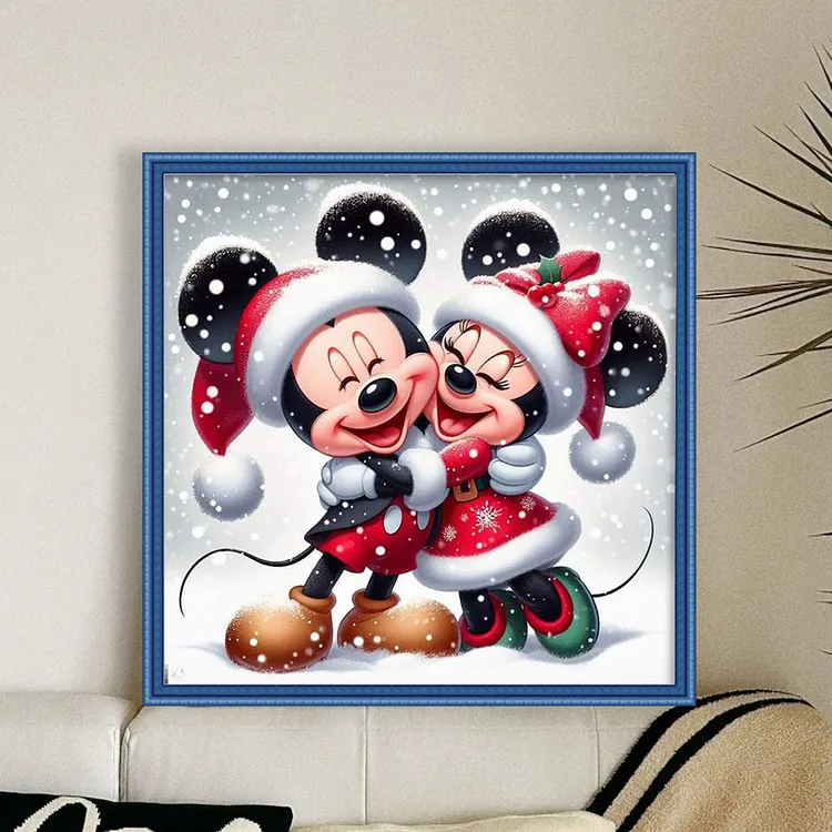 Christmas Dress Up Mickey And Minnie (40*40cm) 11CT Stamped Cross Stitch