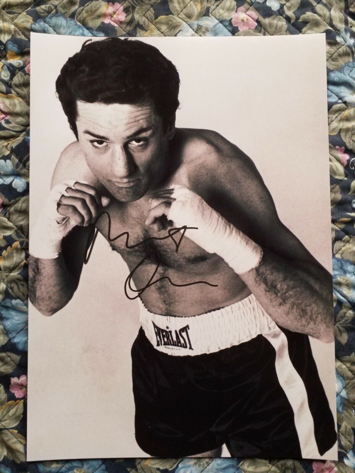 Robert DeNiro Autographed Signed 8.2 x 11.5 Photo Poster painting Authentic -