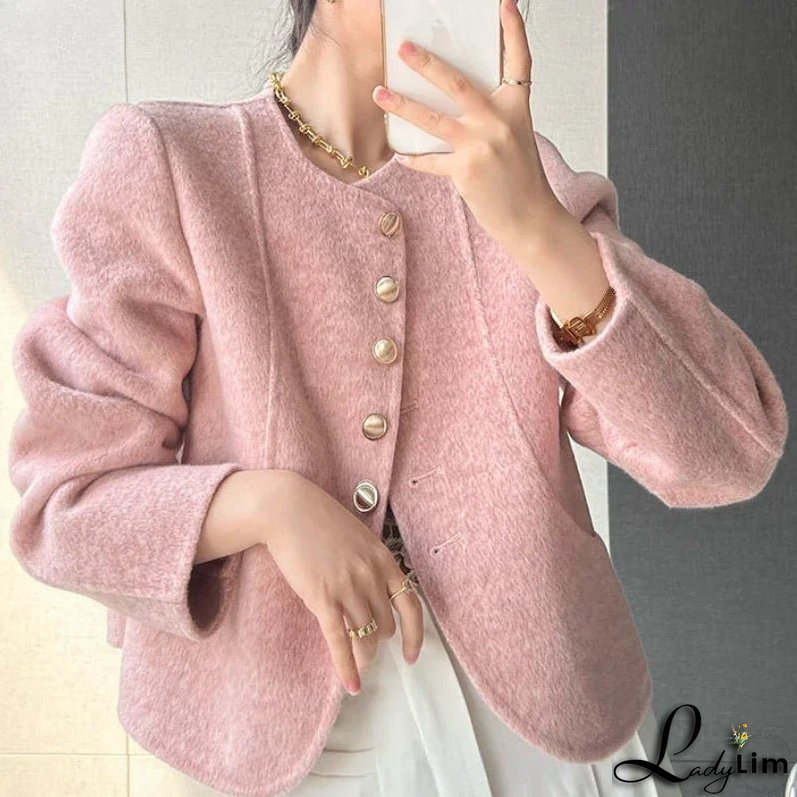 Modern and Versatile winter garment