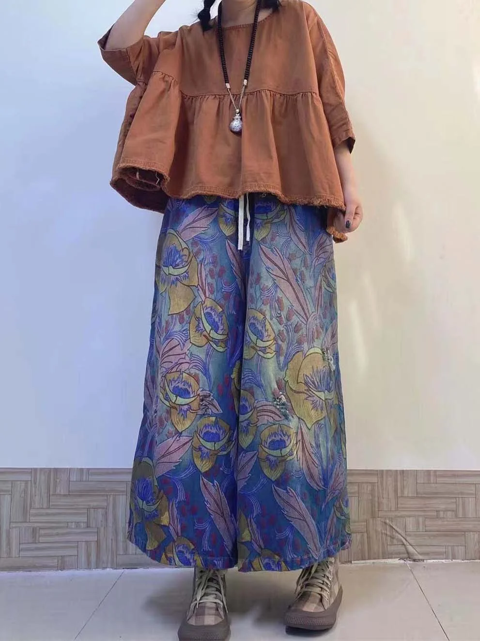 Women Half Sleeve V-neck Solid Color Dress