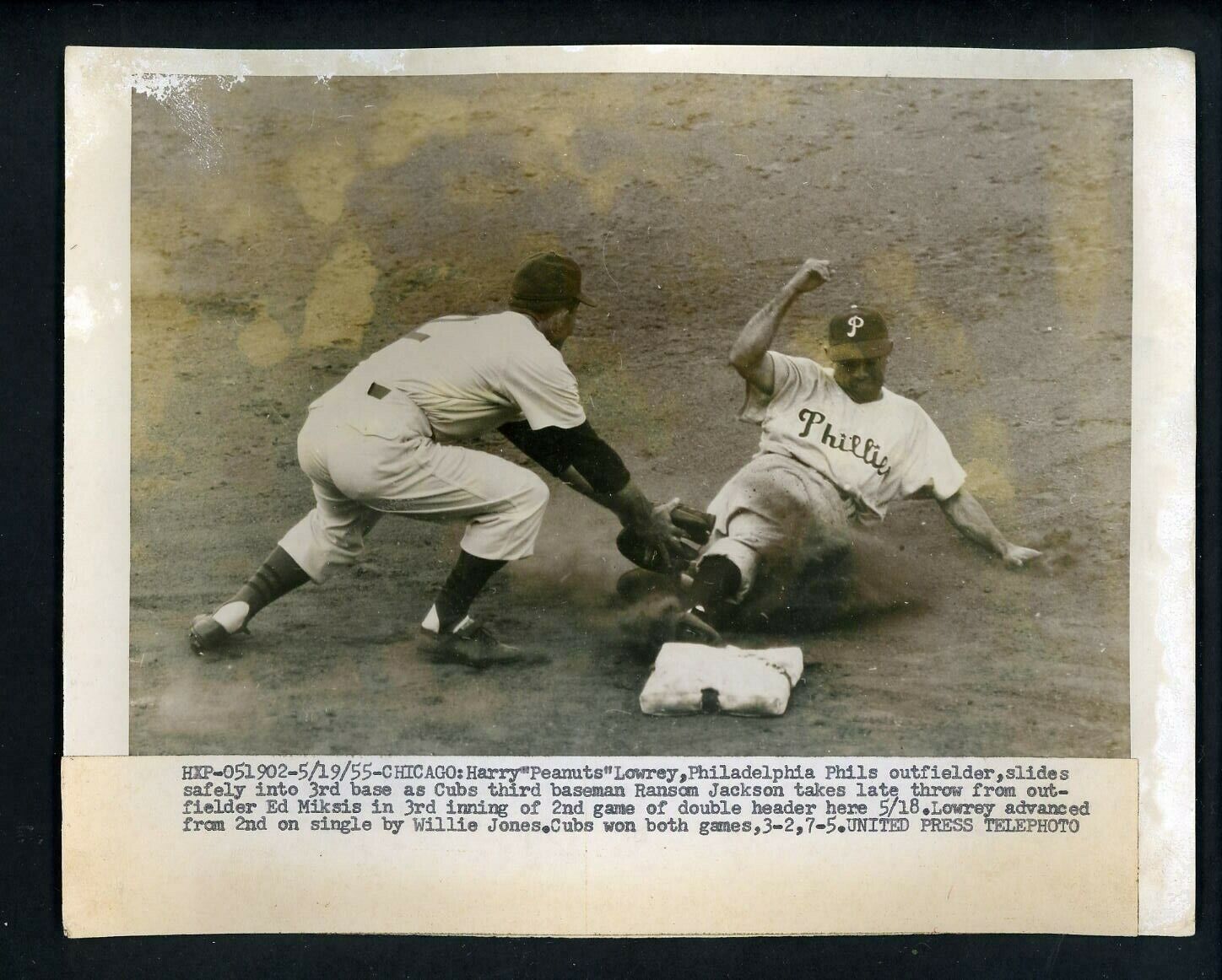 Peanuts Lowrey & Randy Jackson 1955 Press Photo Poster painting Cubs Philadelphia Phillies