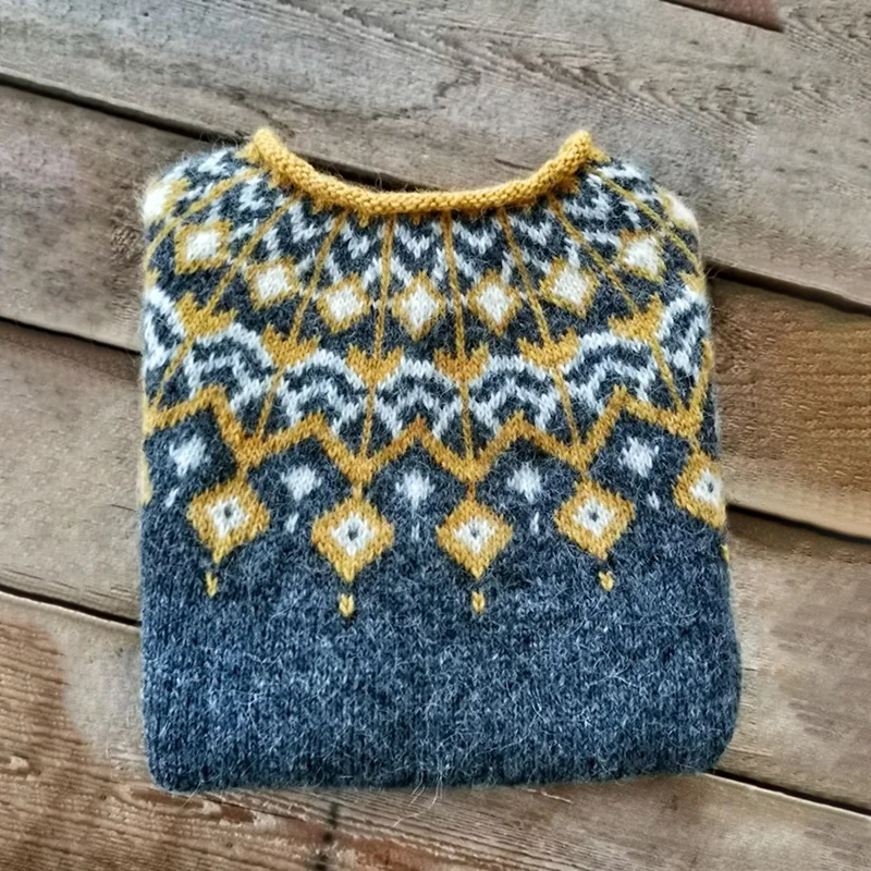 Vintage Geometry Fairman Island Print Comfy Sweater