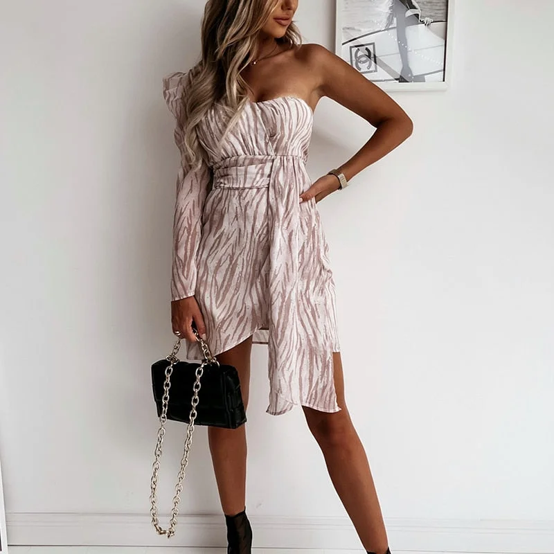 Autumn Women Sexy One-shoulder Long Sleeves Mini Bodycon Dress Bandage Printed Casual Streetwear Party Dresses Elegant Vestidos