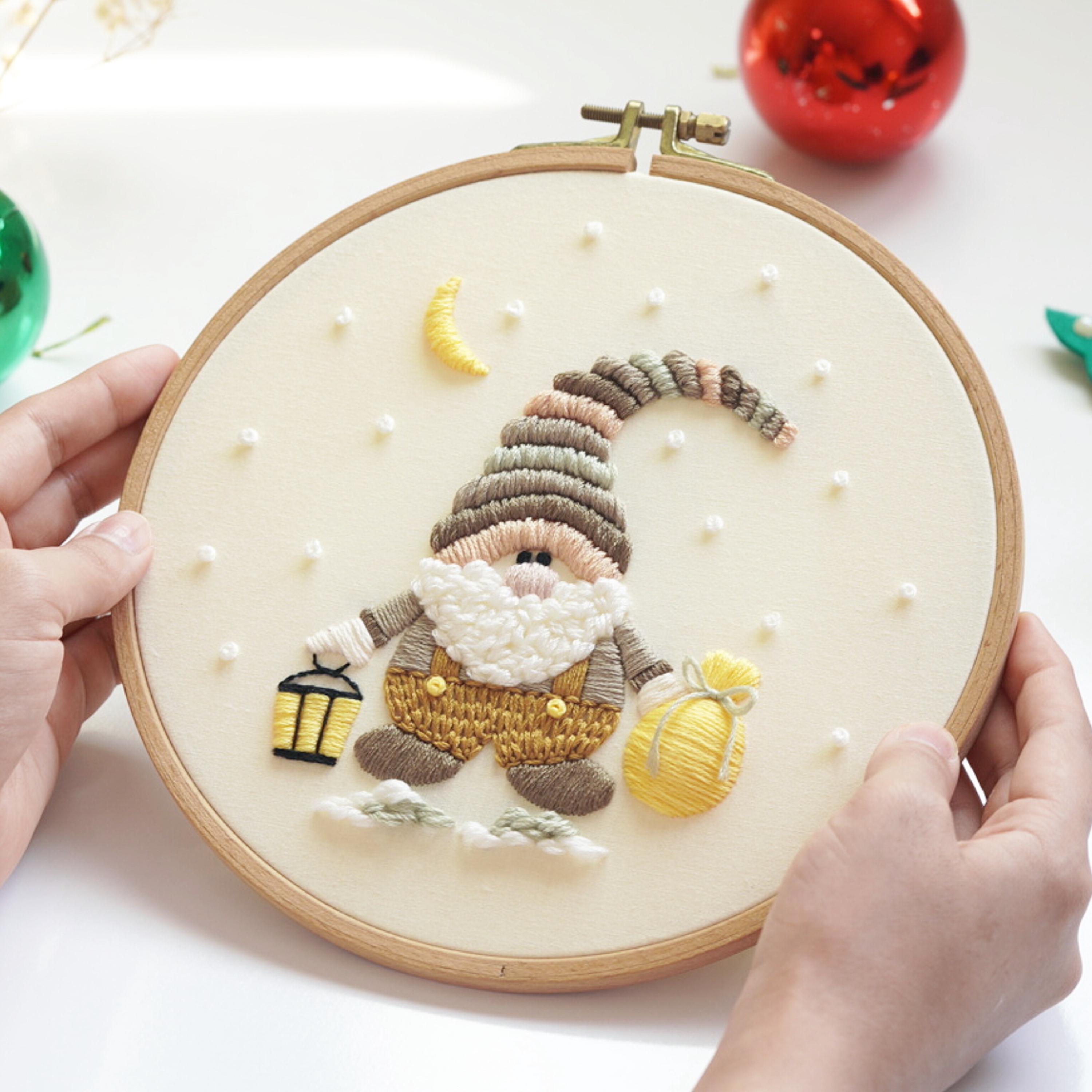 Santa Claus Embroidery Kit