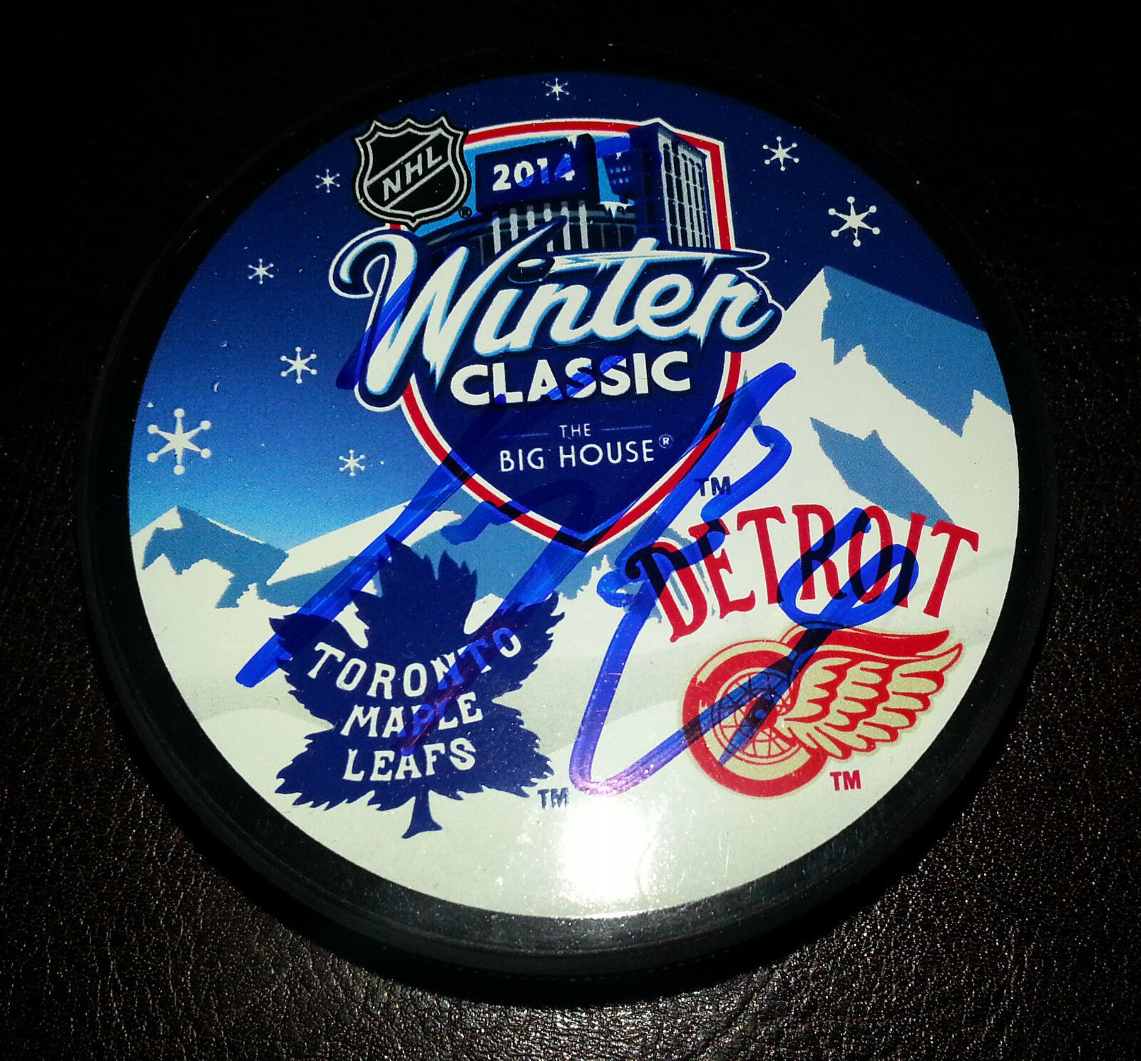 JAMES REIMER 'TORONTO MAPLE LEAFS' SIGNED 2014 WINTER CLASSIC PUCK *COA