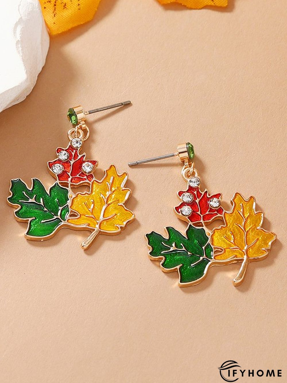 Casual Contrasting Leaf Maple Earrings Boho Vintage Everyday Jewelry | IFYHOME