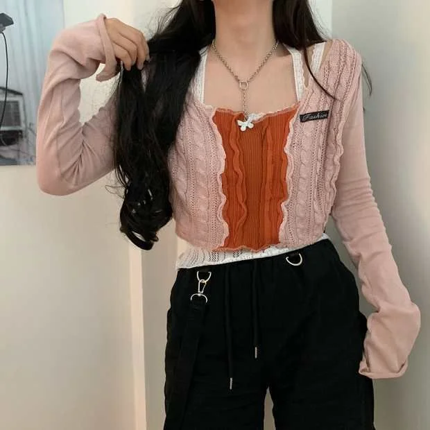 Long-Sleeve Two-Tone Knit Crop Top YP1742