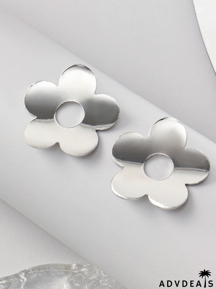 Flower Design Earrings