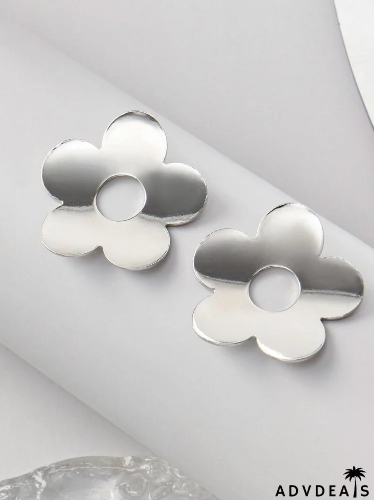 Flower Design Earrings