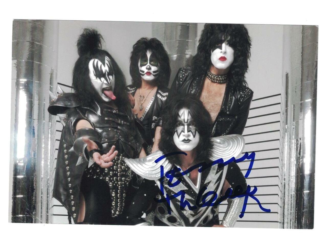 Tommy Thayer Signed Autographed 4 x 6 Photo Poster painting Guitarist Rock Band Kiss B