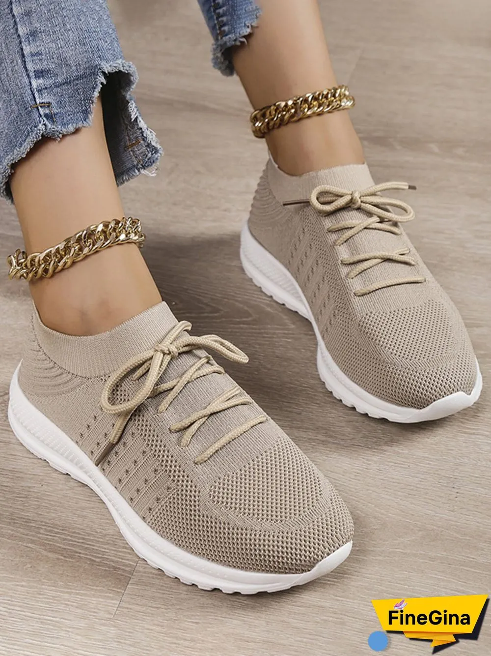 Flyknit Lightweight Soft Sole Lace-Up Sneakers