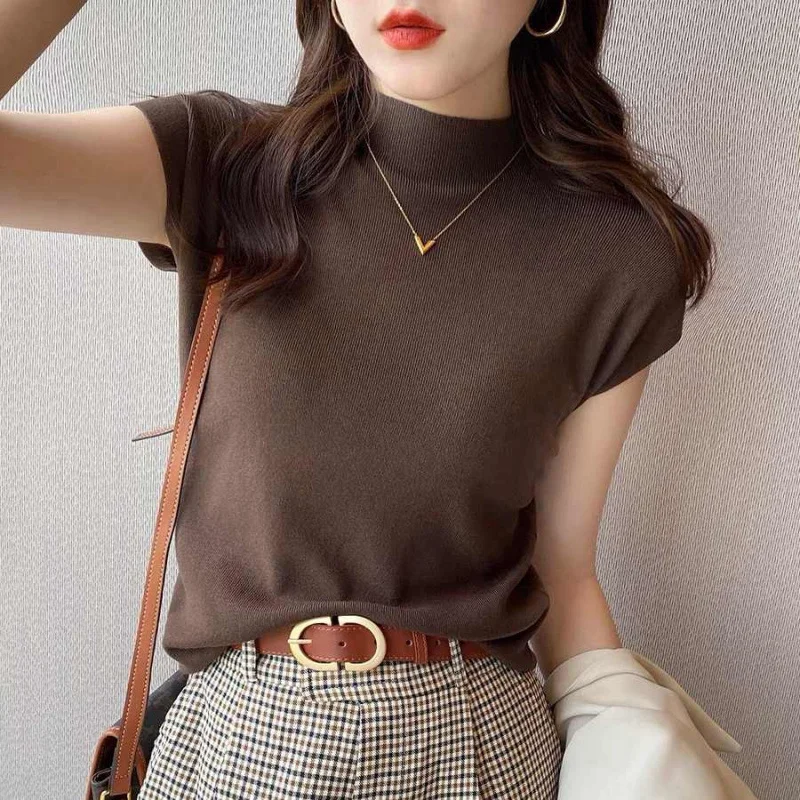 Uveng Uveng Collar Bottomed Shirt Women With A New Short-Sleeved Knitted Shirt Slim 2025 Spring And Autumn Thin Vest Short Top