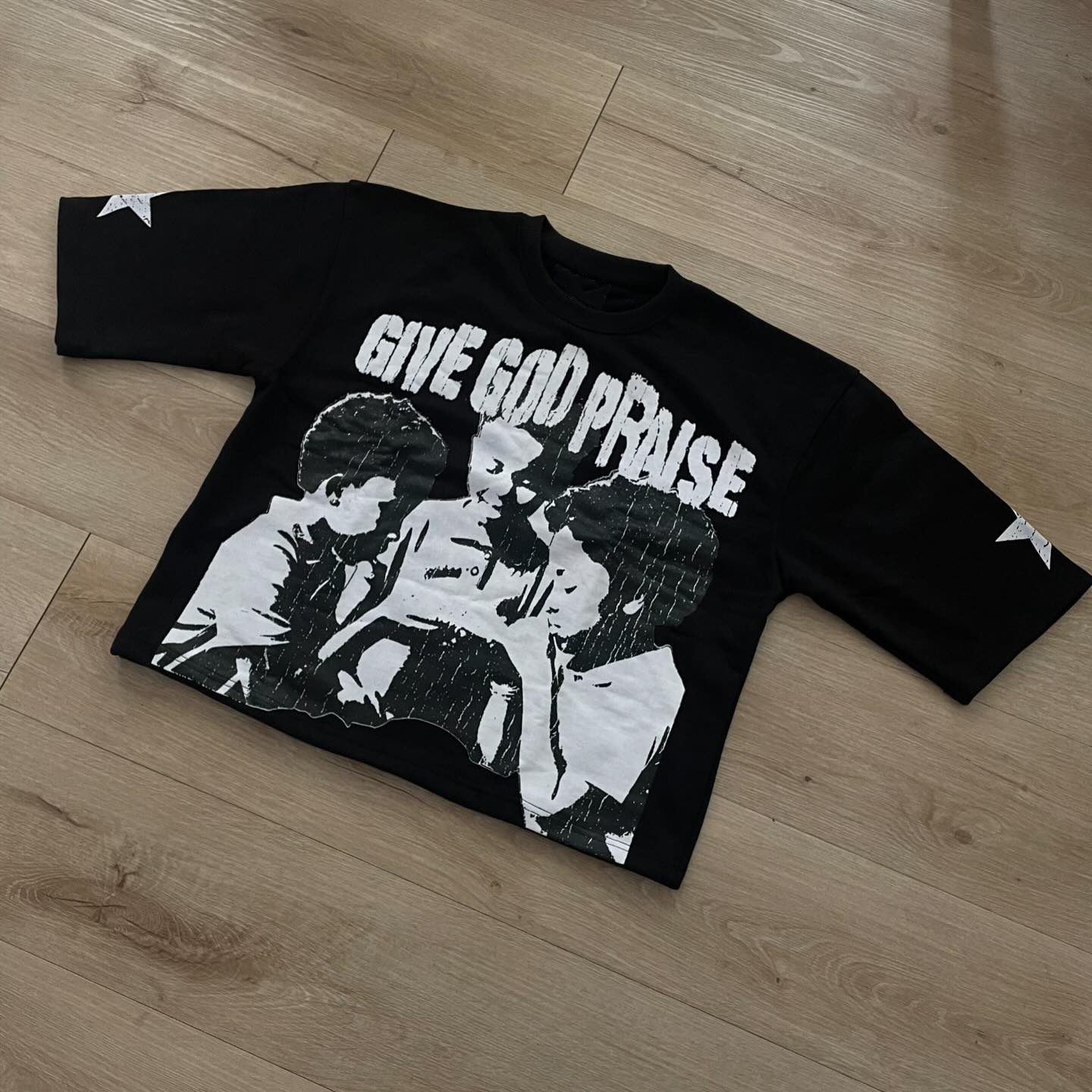 Sopula Give God Praise Graphic Cotton T-Shirt - SOPULA