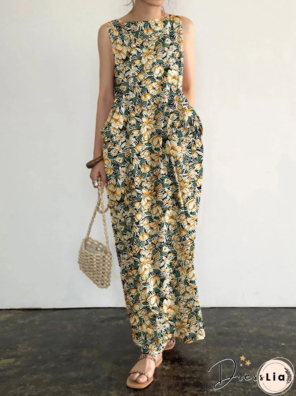 Pocket Floral Print Round Neck Sleeveless Maxi Dress