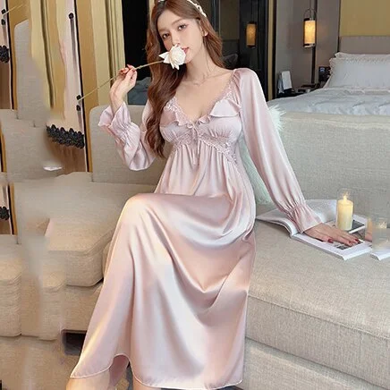 New Palace Style Princess Nightdress Female Long Nightgown Sleepwear Retro French Bathrobe Sweet Lace Ruffle Home Dress Lingerie