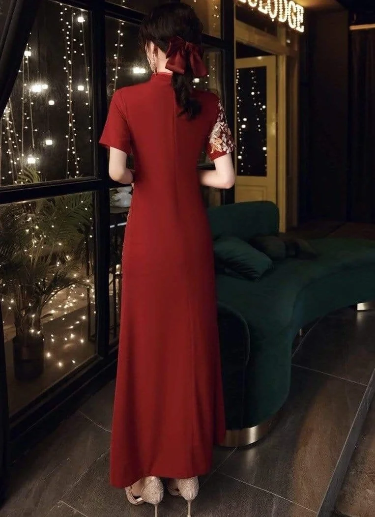 Floral embroidery, butterfly mesh fabric, long red Qipao