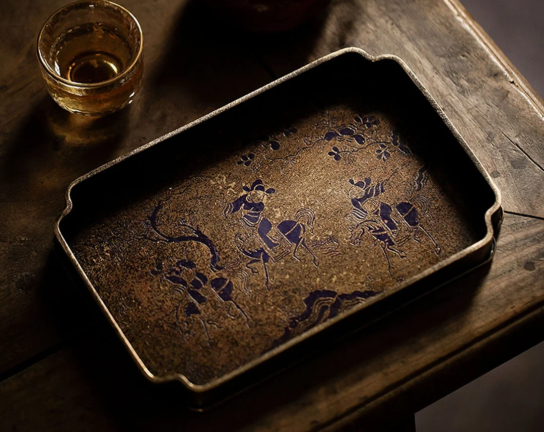 Handmade brass tea tray/serving tray, vintage oriental style