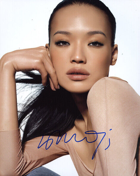 She Qi signed autograph Photo Poster painting 8x10 COA C