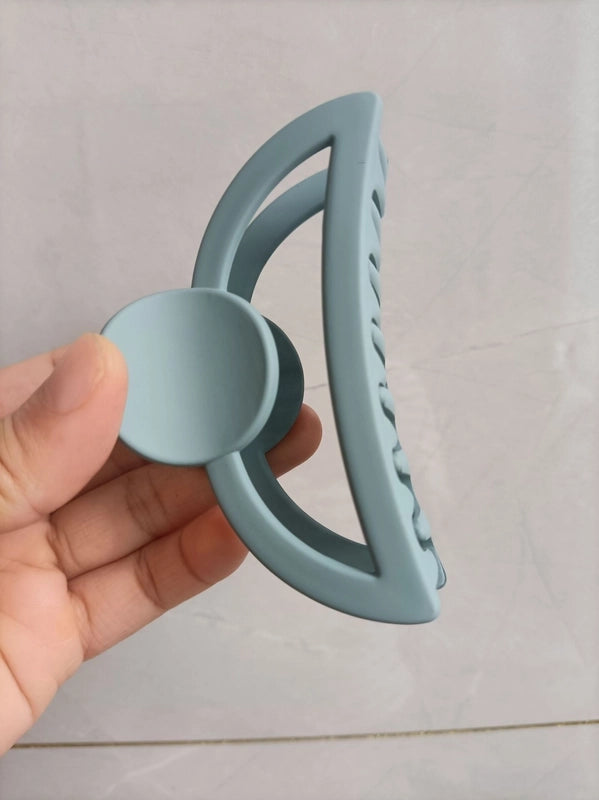 Milk Tea Color Grab Clip Girl’s Hair Grab Head Shark Clip Summer Hair Clip Hair Accessories