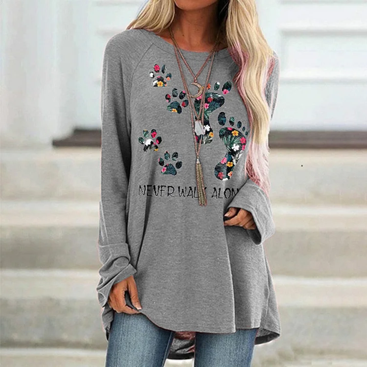 Vefave Never Walk Alone Dog Paw Printed Long Sleeve Tunic